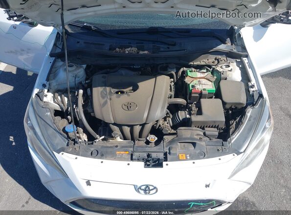 3MYDLBYV8HY149098 2017 TOYOTA YARIS IA Белый Вид сзади