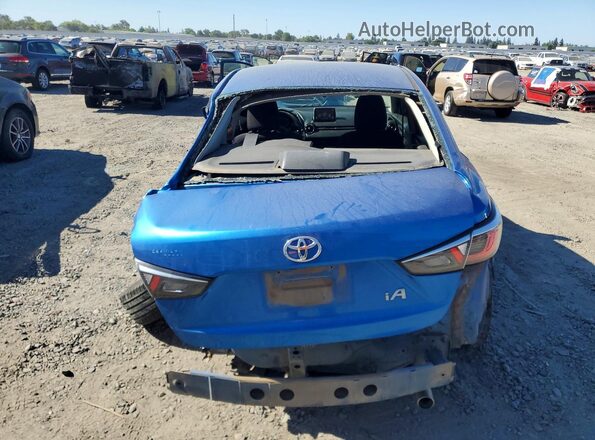 3MYDLBYV8HY158092 2017 TOYOTA YARIS Blue Rear view