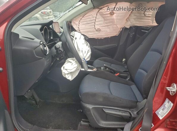 3MYDLBYV8HY166970 2017 TOYOTA YARIS Red წინა სალონის ხედი