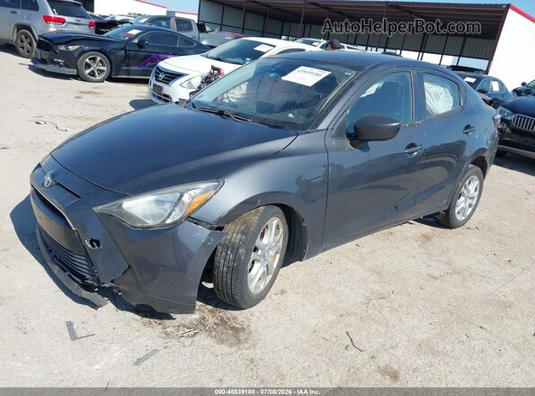 3MYDLBYV8JY316551 2018 TOYOTA YARIS IA Black Vista tres cuartos delantera izquierda