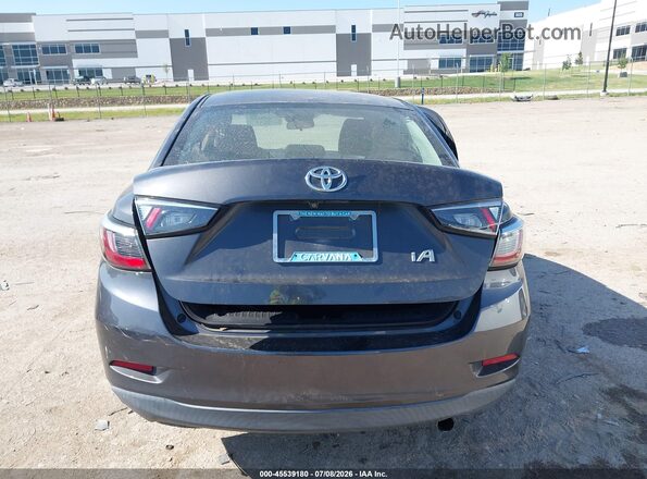 3MYDLBYV8JY316551 2018 TOYOTA YARIS IA Black 