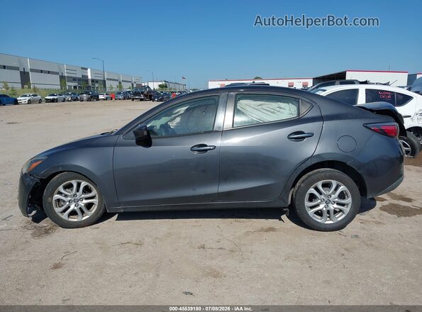 3MYDLBYV8JY316551 2018 TOYOTA YARIS IA Black Vista interior de 360 grados