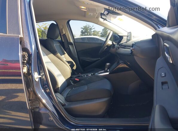 3MYDLBYV8JY319479 2018 TOYOTA YARIS IA Black Вид салону спереду