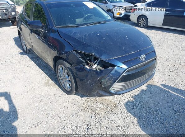 3MYDLBYV8JY319479 2018 TOYOTA YARIS IA Black Вид спереду
