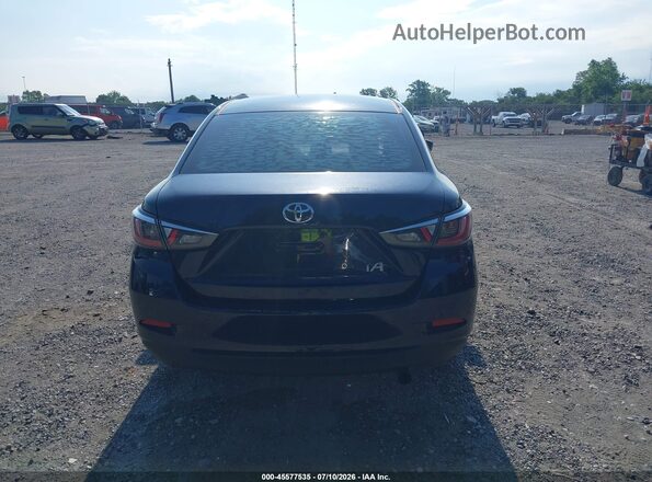 3MYDLBYV8JY319479 2018 TOYOTA YARIS IA Black 