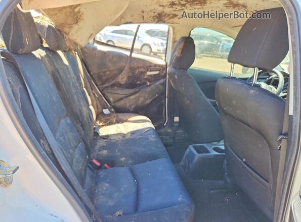 3MYDLBYV8KY506075 2019 TOYOTA YARIS White Vista de los asientos traseros