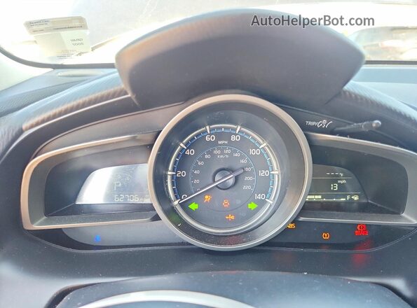 3MYDLBYV8KY520865 2019 TOYOTA YARIS Gray Vista del cuadro de instrumentos