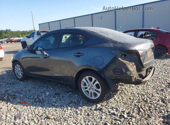 3MYDLBYV9HY152740 2017 TOYOTA YARIS Charcoal Tył lewy