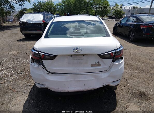 3MYDLBYV9HY187701 2017 TOYOTA YARIS IA White 