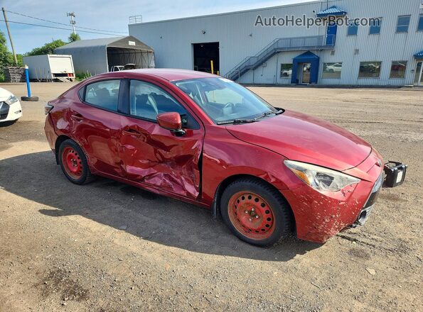 3MYDLBYV9JY308250 2018 TOYOTA YARIS Red Przód prawy