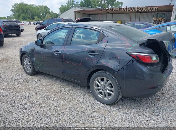 3MYDLBYV9JY324285 2018 TOYOTA YARIS IA Dark Blue Vista interior de 360 grados