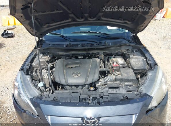 3MYDLBYV9KY507493 2019 TOYOTA YARIS Gray უკანა ხედი