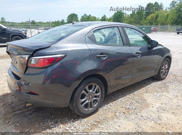 3MYDLBYV9KY507493 2019 TOYOTA YARIS Gray უკანა მარჯვენა