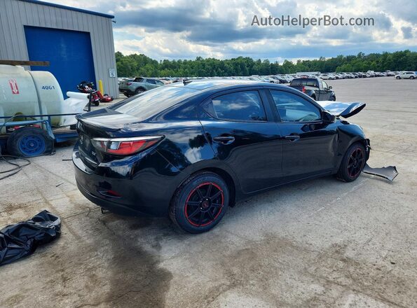 3MYDLBYV9KY509969 2019 TOYOTA YARIS Black Հետևի աջ