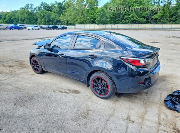 3MYDLBYV9KY509969 2019 TOYOTA YARIS Black Հետևի ձախ