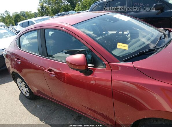 3MYDLBYV9LY715942 2020 TOYOTA YARIS Red Vista interior trasera