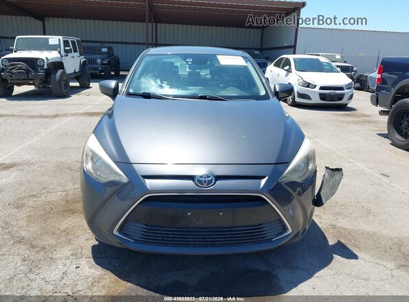 3MYDLBYVXHY152617 2017 TOYOTA YARIS IA Gray Vista del cuadro de instrumentos