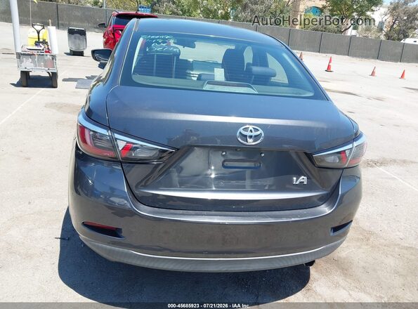 3MYDLBYVXHY152617 2017 TOYOTA YARIS IA Gray 