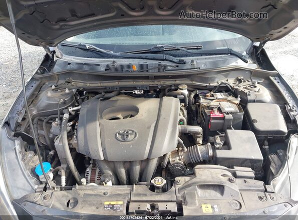 3MYDLBYVXHY159874 2017 TOYOTA YARIS IA Gray Հետևի տեսք
