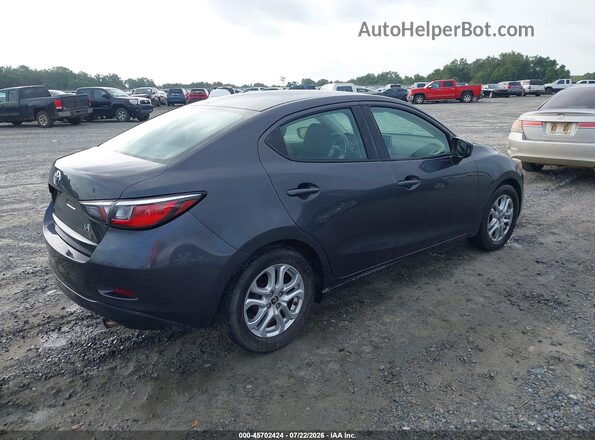 3MYDLBYVXHY159874 2017 TOYOTA YARIS IA Gray Հետևի աջ