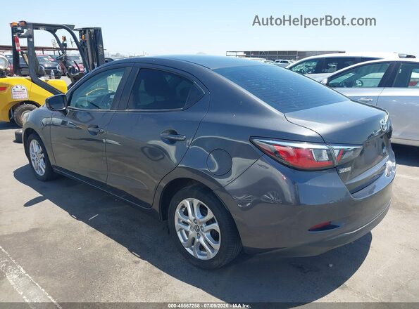 3MYDLBYVXHY170535 2017 TOYOTA YARIS IA Gray Tył lewy