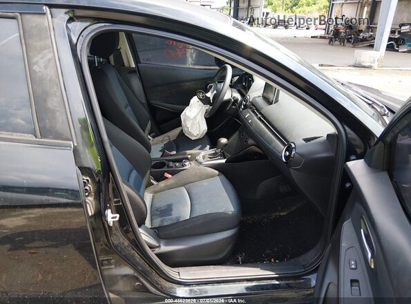 3MYDLBYVXHY196049 2017 TOYOTA YARIS IA Black Սալոնի դիմացի տեսք