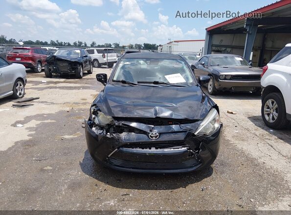 3MYDLBYVXHY196049 2017 TOYOTA YARIS IA Black Սալոնի հետևի տեսք