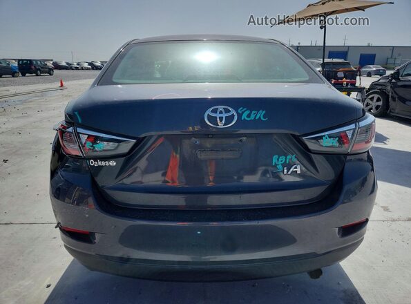 3MYDLBYVXHY196150 2017 TOYOTA YARIS Угольный Вид сзади