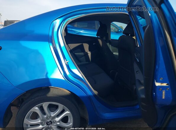 3MYDLBYVXJY301128 2018 TOYOTA YARIS IA Blue Widok naklejki z numerem VIN