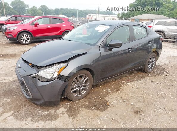 3MYDLBYVXKY508068 2019 TOYOTA YARIS Серый Передняя левая четверть