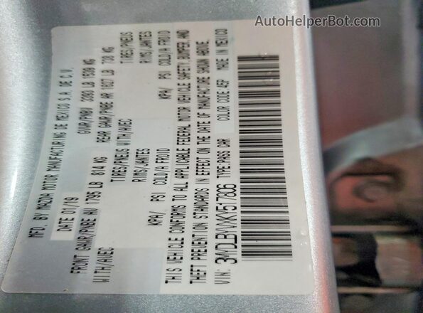 3MYDLBYVXKY517806 2019 TOYOTA YARIS Silver Вид підкапотного простору