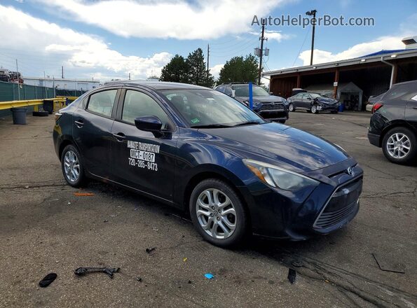 3MYDLBZV4GY131064 2016 TOYOTA SCION Blue Przód prawy
