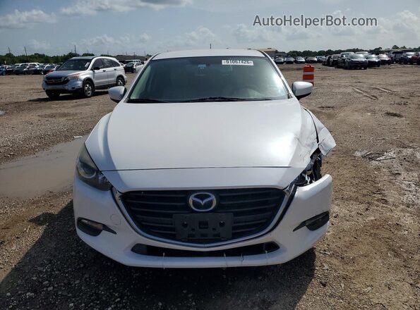 3MZBN1K71HM102844 2017 MAZDA 3 White Front view