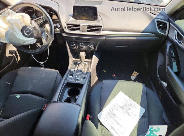 3MZBN1K77HM128090 2017 MAZDA 3 Charcoal Widok deski rozdzielczej
