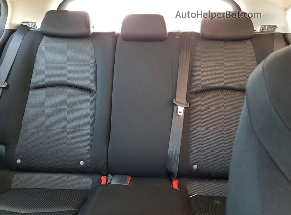 3MZBN1K79JM204575 2018 MAZDA 3 Gray Widok tylnych siedzeń