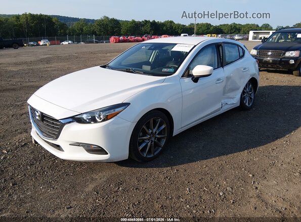 3MZBN1L34JM213664 2018 MAZDA 3 Белый Передняя левая четверть