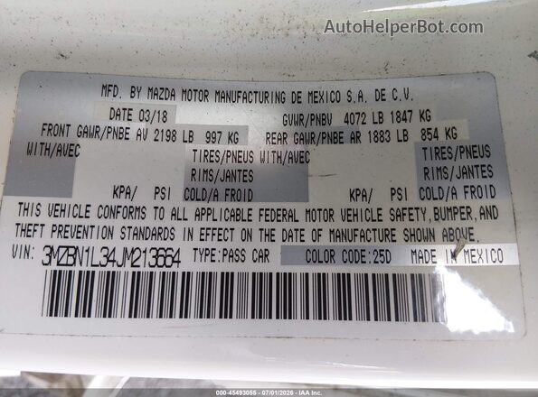 3MZBN1L34JM213664 2018 MAZDA 3 Белый Вид подкапотного пространства