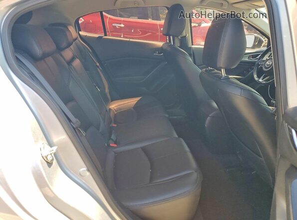 3MZBN1L35JM201569 2018 MAZDA 3 Silver Rear seats view