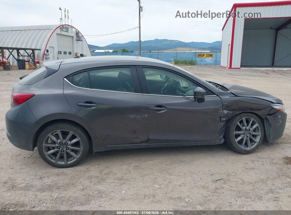3MZBN1L35JM261108 2018 MAZDA 3 Gray უკანა სალონის ხედი