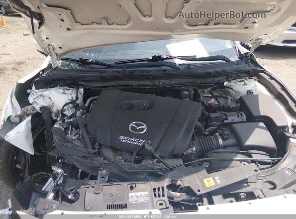 3MZBN1L36JM168517 2018 MAZDA 3 Белый Вид сзади