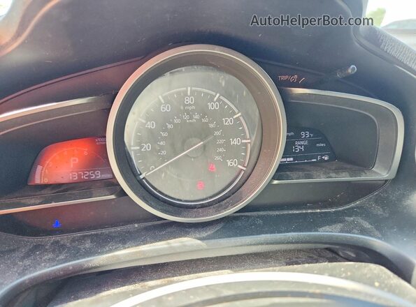 3MZBN1L39JM199390 2018 MAZDA 3 Blue Սարքավորումների վահանակի տեսք