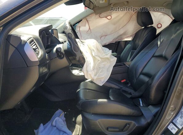 3MZBN1L39JM256381 2018 MAZDA 3 Gray Vista interior delantera