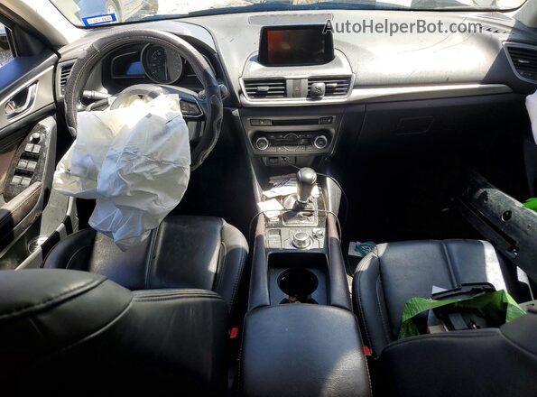 3MZBN1L39JM256381 2018 MAZDA 3 Gray Vista del salpicadero