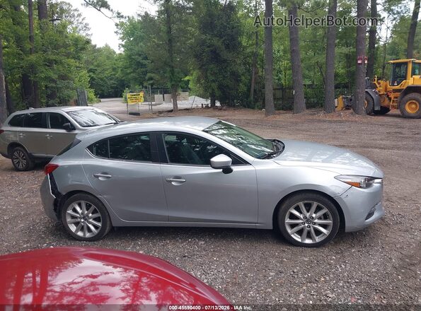 3MZBN1L71HM133705 2017 MAZDA 3 Silver Սալոնի հետևի տեսք
