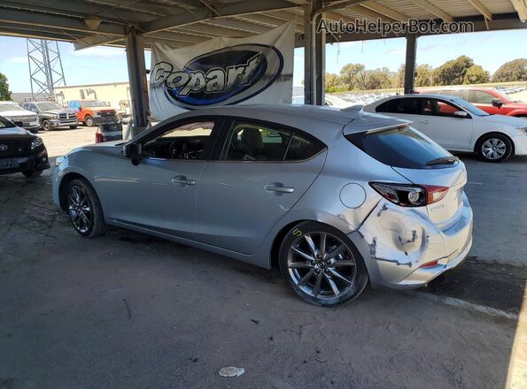 3MZBN1M30JM166535 2018 MAZDA 3 Серебряный Задняя левая четверть