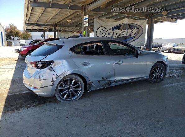 3MZBN1M30JM166535 2018 MAZDA 3 Серебряный Задняя правая четверть