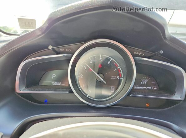 3MZBN1M32HM141551 2017 MAZDA 3 Black ხელსაწყოთა პანელის ხედი