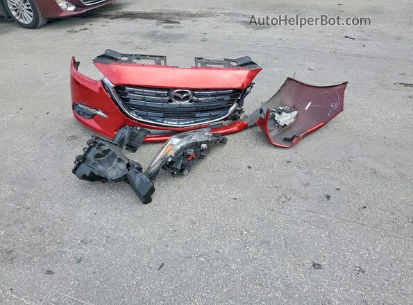 3MZBN1M34JM166960 2018 MAZDA 3 Red Vista del compartimento del motor