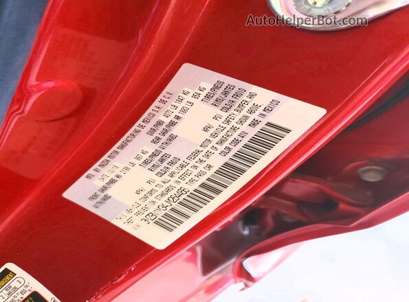 3MZBN1M34JM264466 2018 MAZDA 3 Red Engine compartment view
