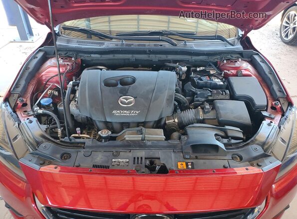 3MZBN1M34JM264466 2018 MAZDA 3 Red Rear interior view
